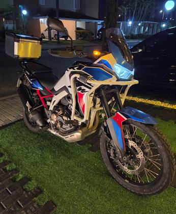 HONDA CRF 1100L AFRICA TWIN DCT HONDA CRF 1100L AFRICA TWIN DCT